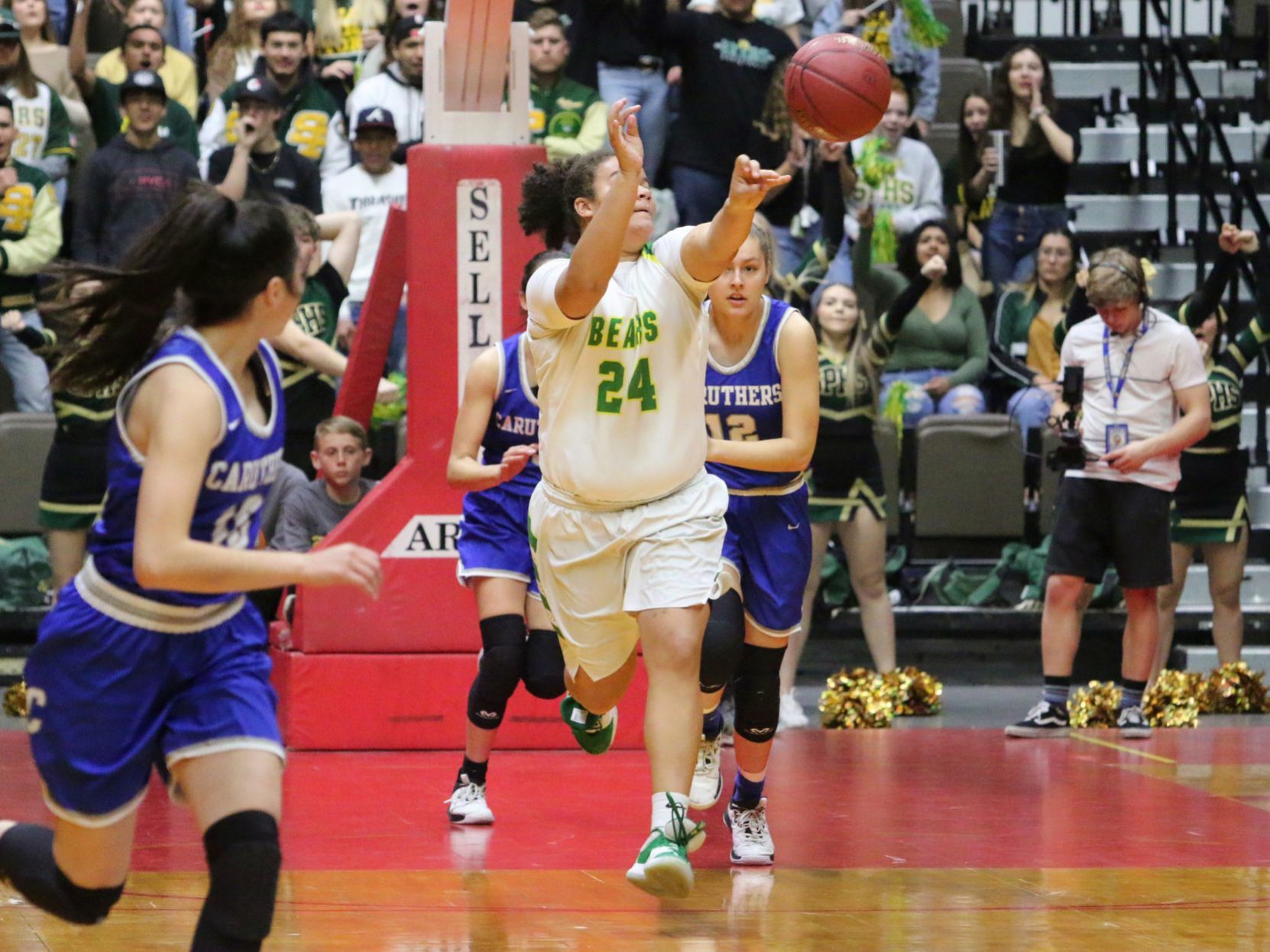 Sierra Pacific upended by Caruthers in D-IV finals
